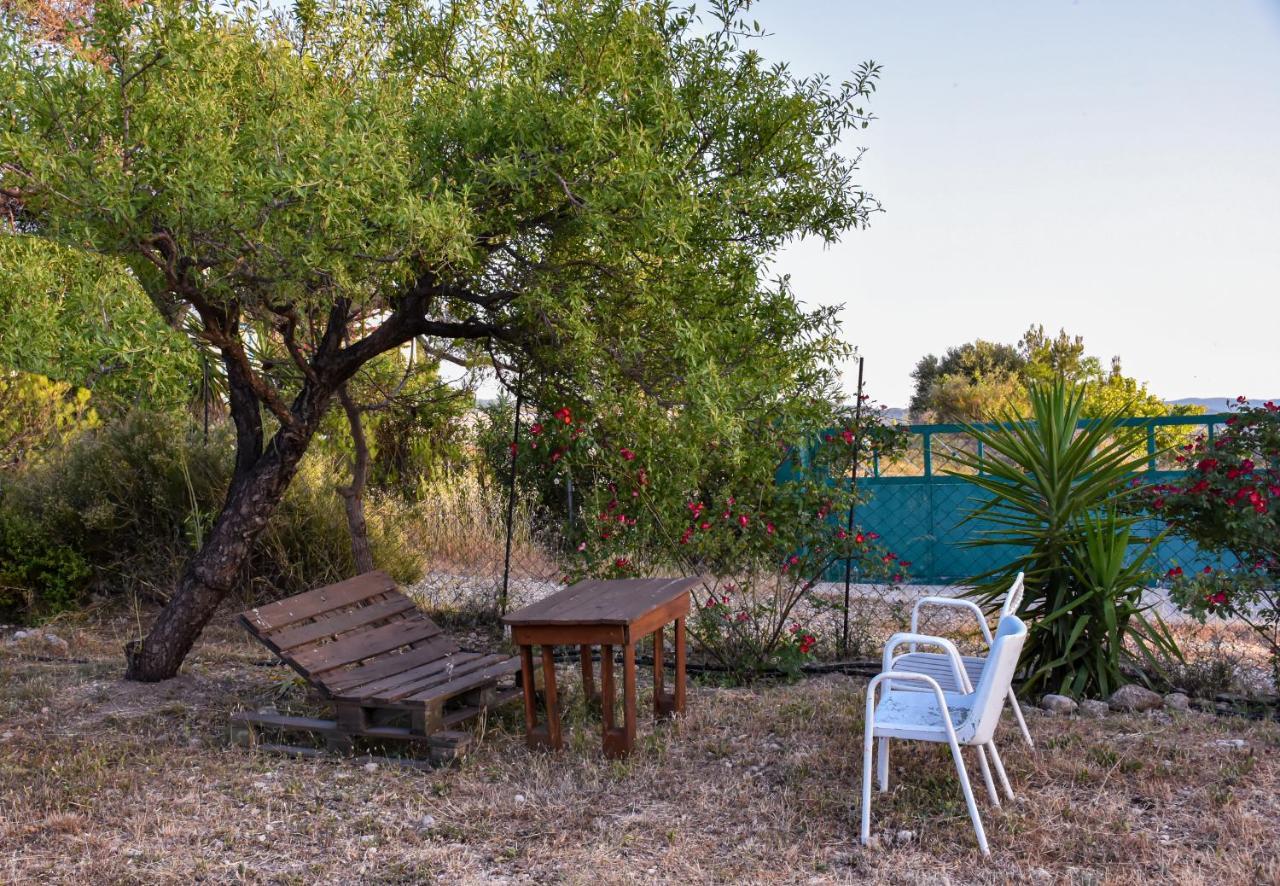 Drolma Ling Nature Cabins Theológos Buitenkant foto